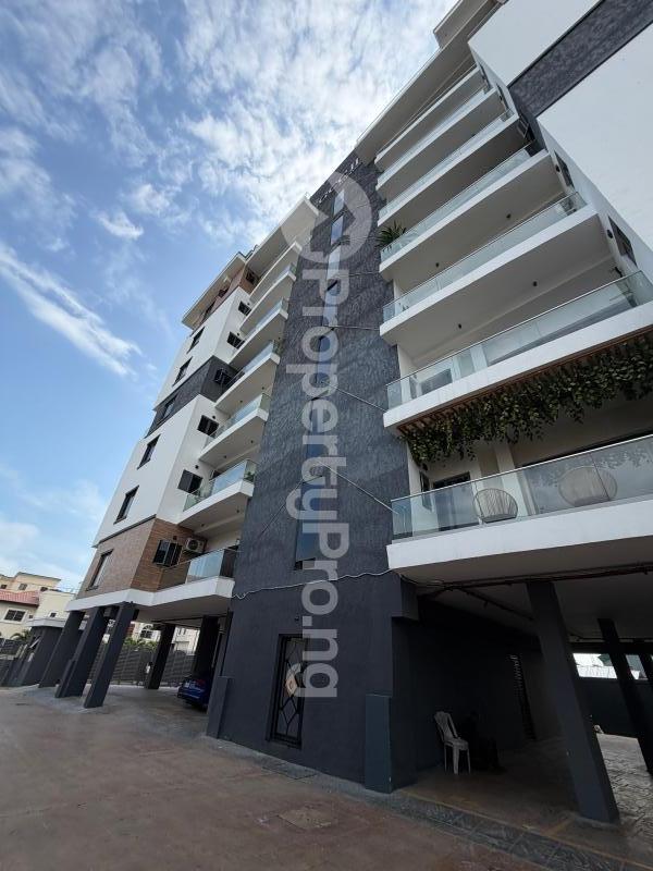 3 bedroom Flat / Apartment for rent Lekki Phase 1 Lekki Lagos