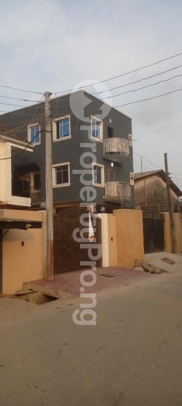 1 bedroom Flat / Apartment for rent Off Adebola Ojomu Street Aguda Surulere Lagos