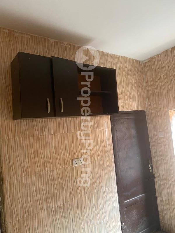 1 bedroom Flat / Apartment for rent Ogui Road Enugu Enugu