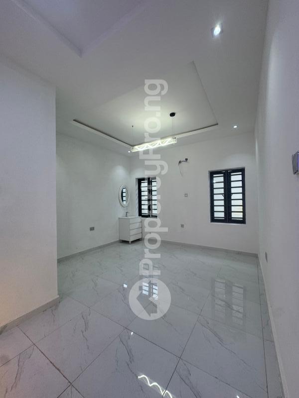 5 bedroom House for sale Blue Gate Estate, Oluyole Estate Oluyole Oyo