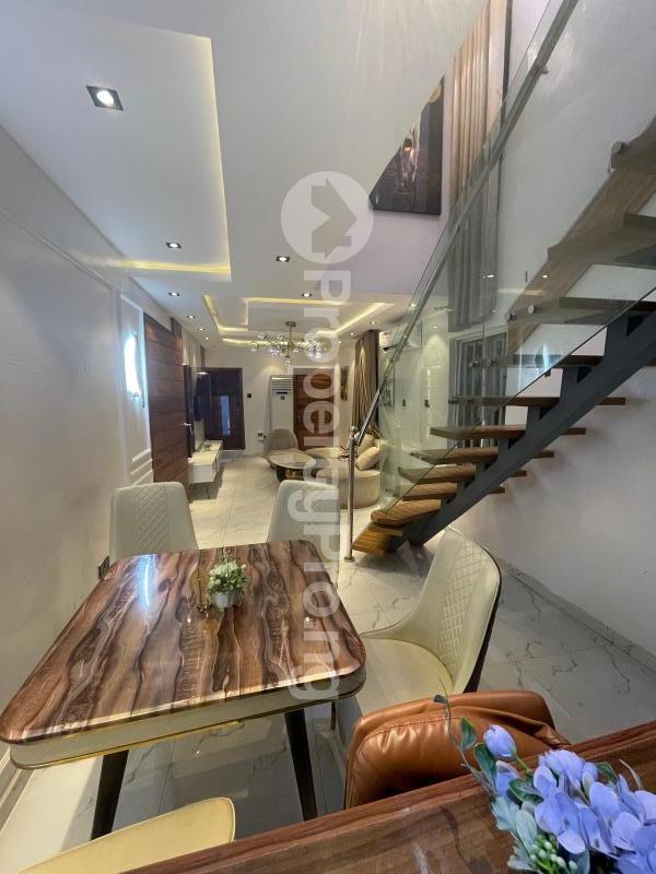 2 bedroom Flat / Apartment for shortlet Shomolu Lagos