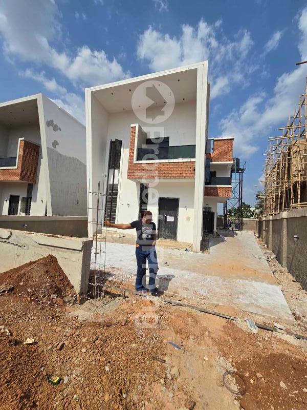 4 bedroom House for sale Enugu Enugu