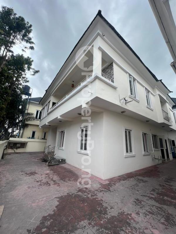 5 bedroom House for rent Ikota Villa, Lekki Lagos