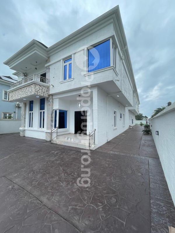 5 bedroom House for sale Mayfair Gardens Estate Awoyaya Ajah Lagos