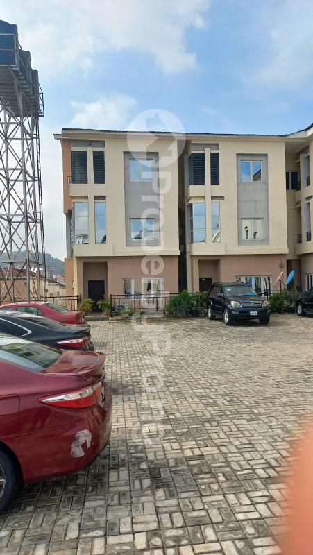 4 bedroom House for sale Guzape Abuja