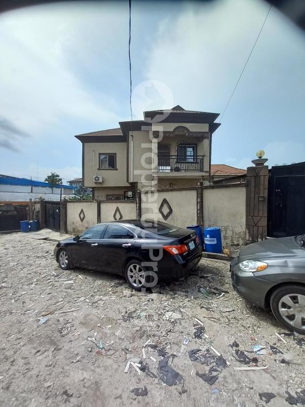 2 bedroom Flat / Apartment for rent Atunrase Estate Atunrase Medina Gbagada Lagos