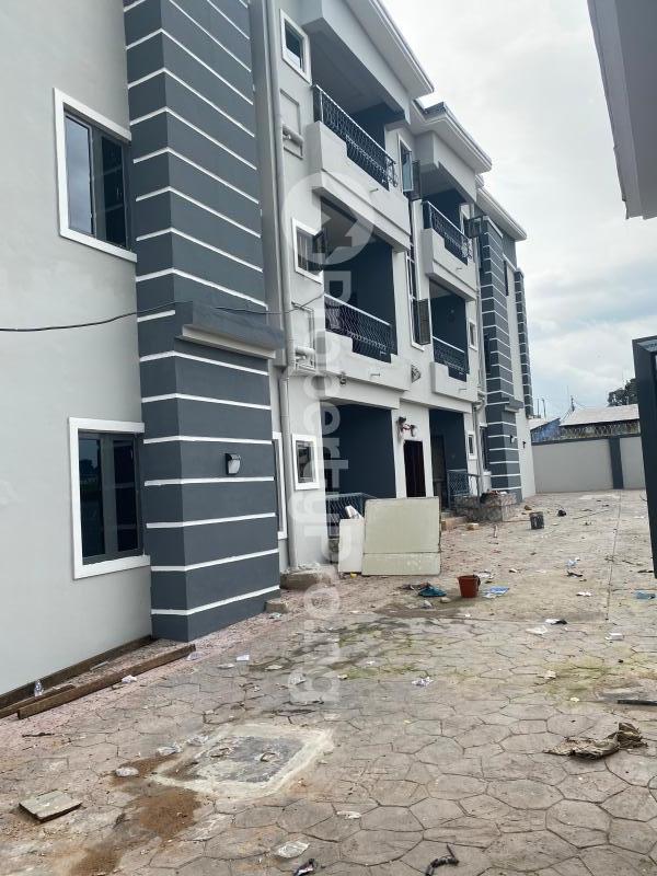 2 bedroom Flat / Apartment for rent Ogui Road Enugu Enugu