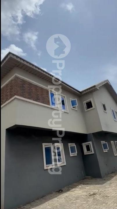 2 bedroom House for sale Oluode Street Off Orange Gate Oluyole Extension Ibadan Oyo