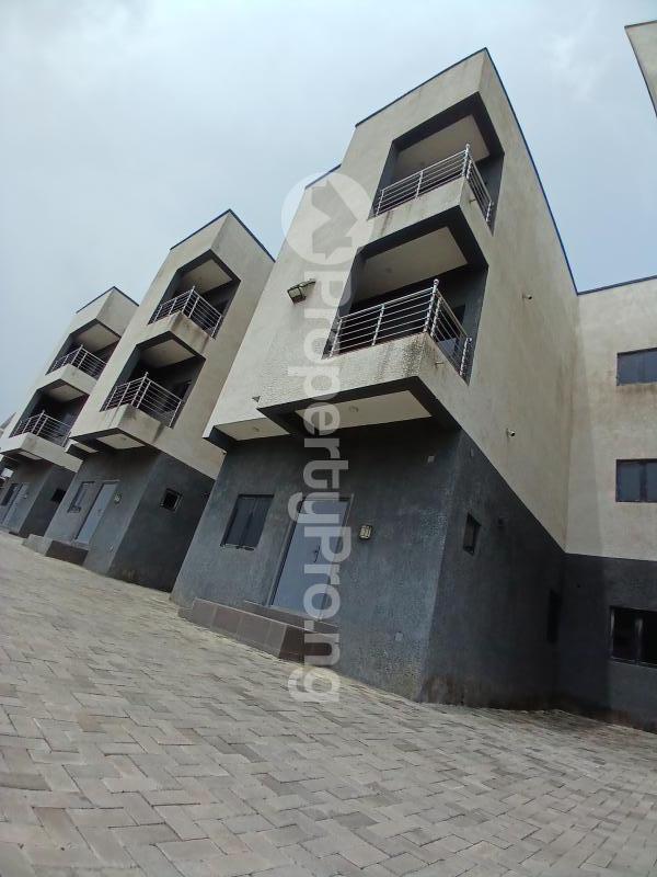 4 bedroom House for rent Diplomatic Zone Guzape Abuja