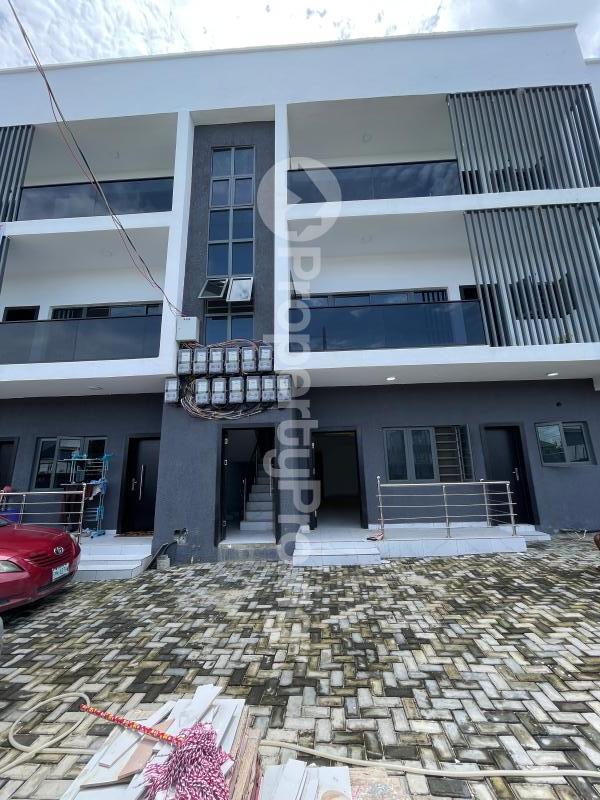 2 bedroom House for rent Lekki Scheme 2 Off Lekki-Epe Expressway Ajah Lagos