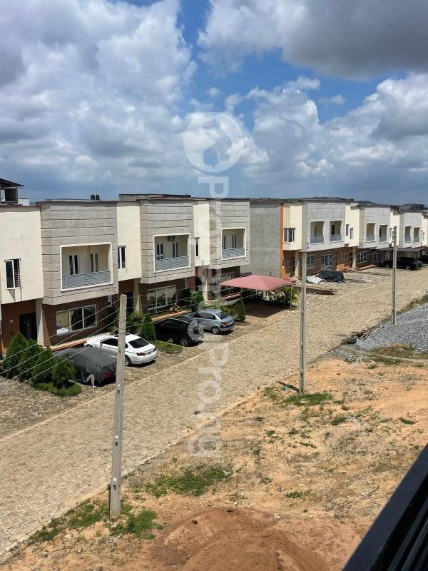 4 bedroom House for sale Life Camp Abuja