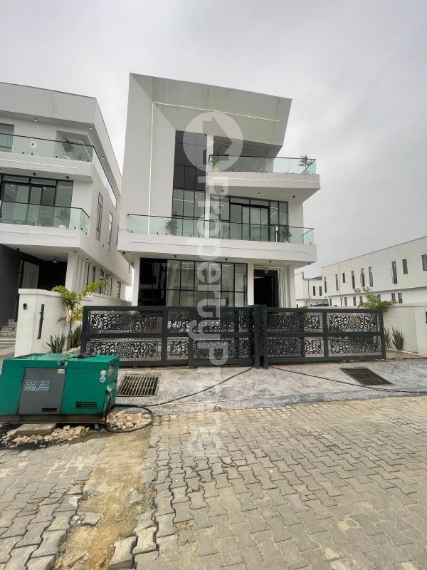 6 bedroom House for sale Chevron Alternative Route Lekki Lagos
