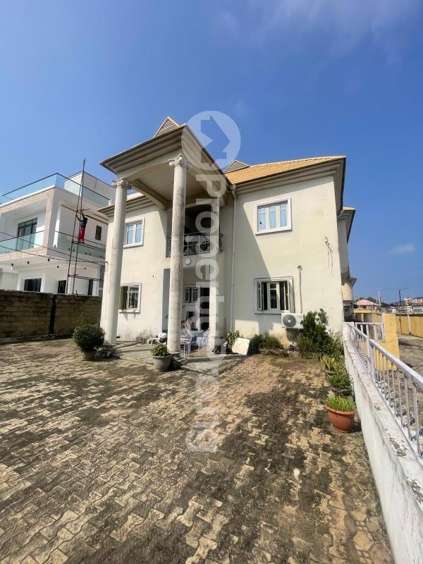 4 bedroom House for rent Ologolo Lekki Lagos