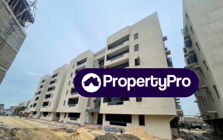 2 bedroom Flat / Apartment for sale Off Ogunlana Drive, Surulere Lagos