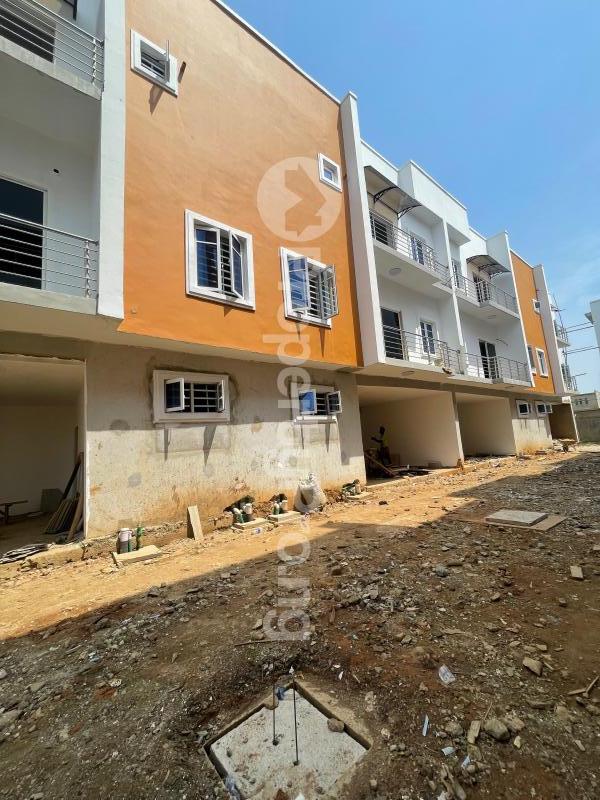 4 bedroom House for sale  Ogudu GRA Ogudu Lagos