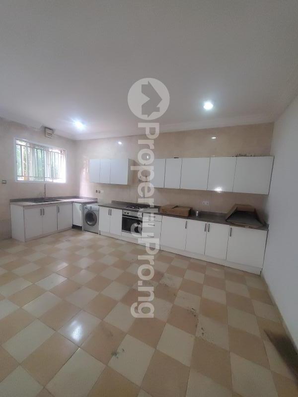5 bedroom House for rent Osapa london Lekki Lagos