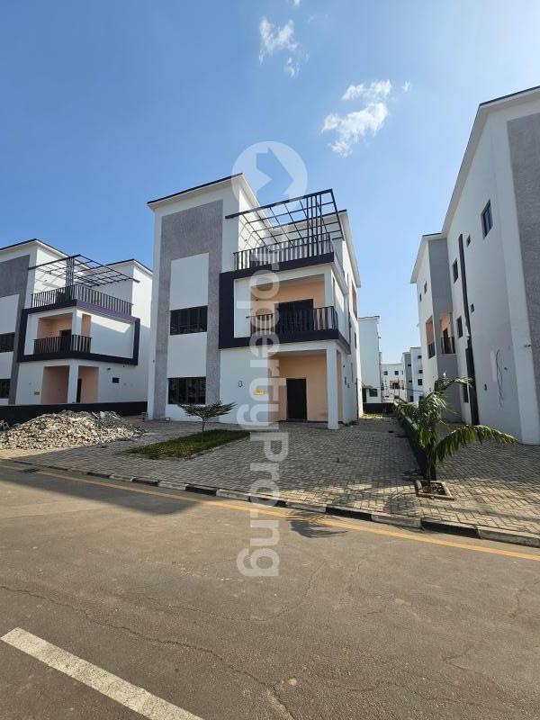 5 bedroom House for sale Lokogoma Abuja