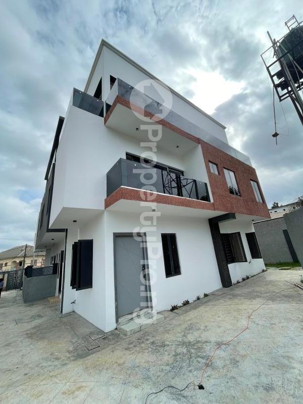 4 bedroom House for sale Okupe Estate Maryland Anthony Village Maryland Lagos