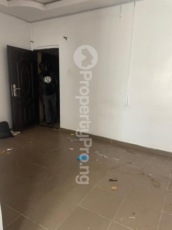 1 bedroom Flat / Apartment for rent Arowolo Street Iwaya Yaba Lagos - 0
