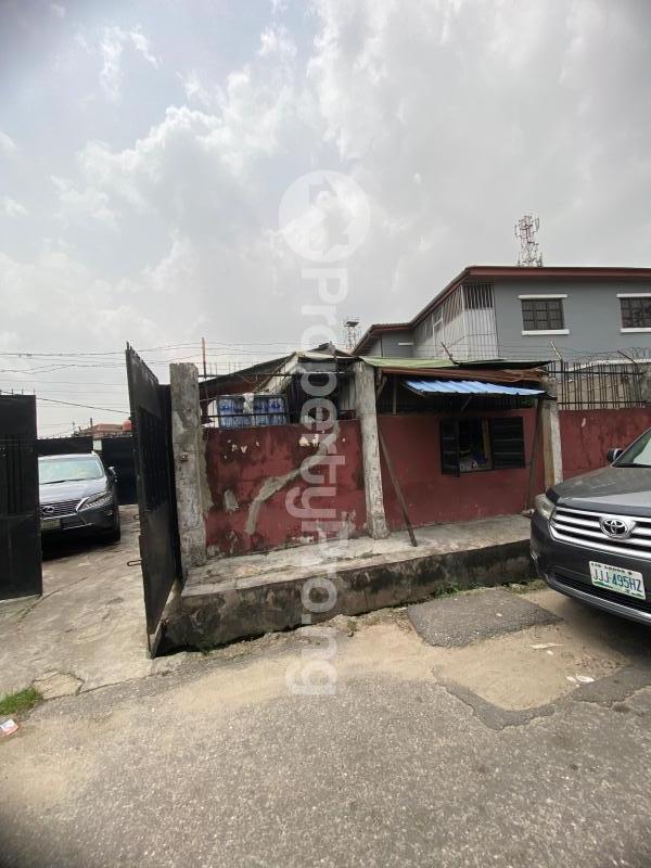 House for sale Adegoke Estate Ogunlana Surulere Lagos