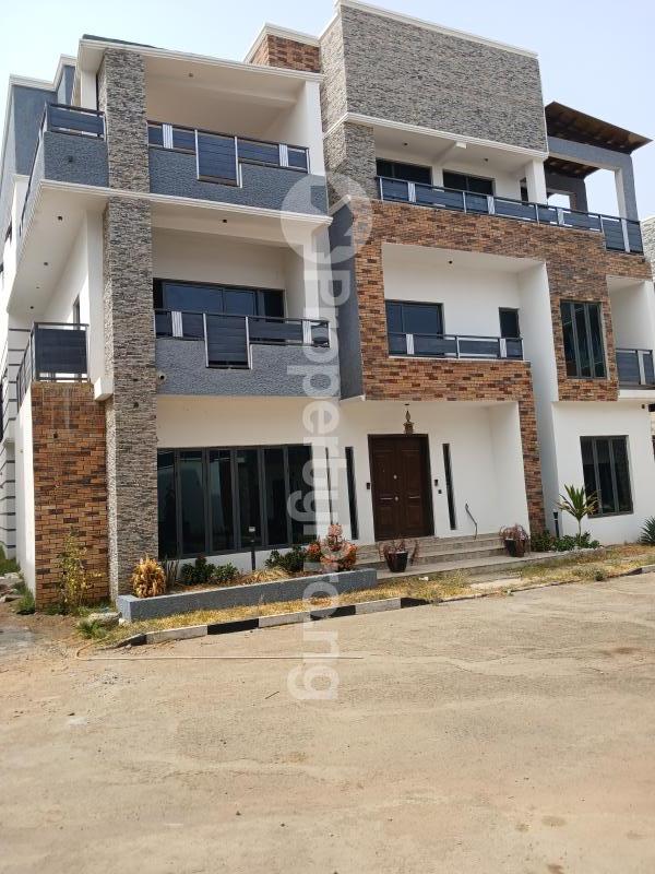 5 bedroom House for sale Diplomatic Zone Katampe Ext Abuja