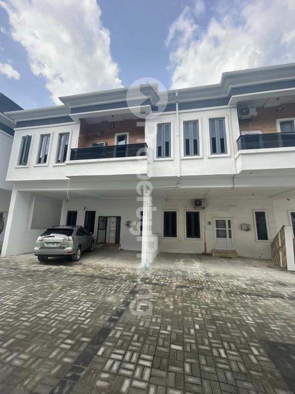 1 bedroom House for rent Orchid Road Lekki Along Lekki Expressway Lekki Lagos