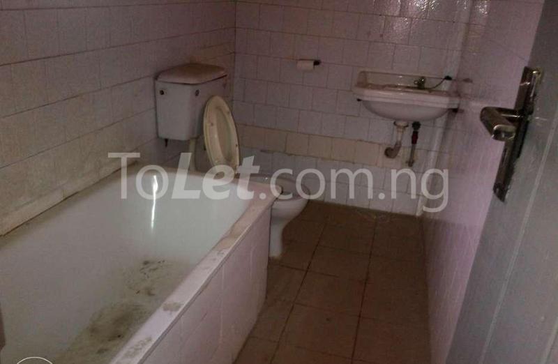 2 bedroom Flat / Apartment for rent Nnobi Surulere Lagos