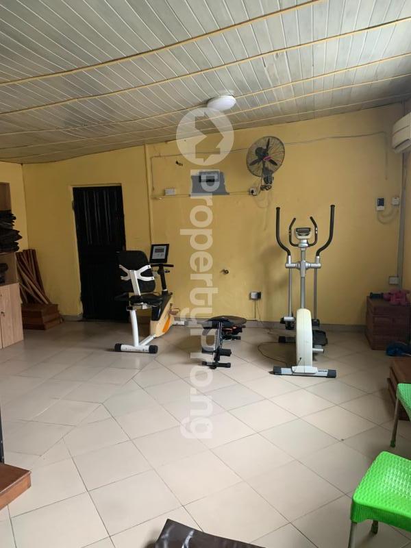 Commercial Property for rent Ogba Bus-stop Ogba Lagos