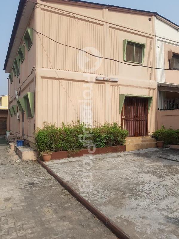 4 bedroom House for rent Dolphin Dolphin Estate Ikoyi Lagos