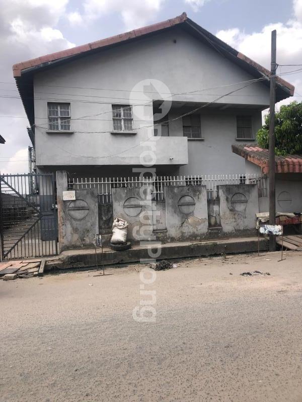 3 bedroom House for sale Sabo Yaba Lagos