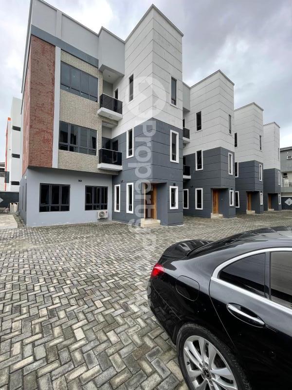 4 bedroom House for rent Ikate Lekki Lagos
