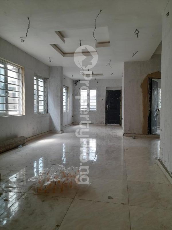 2 bedroom Flat / Apartment for rent Alagomeji Yaba Lagos