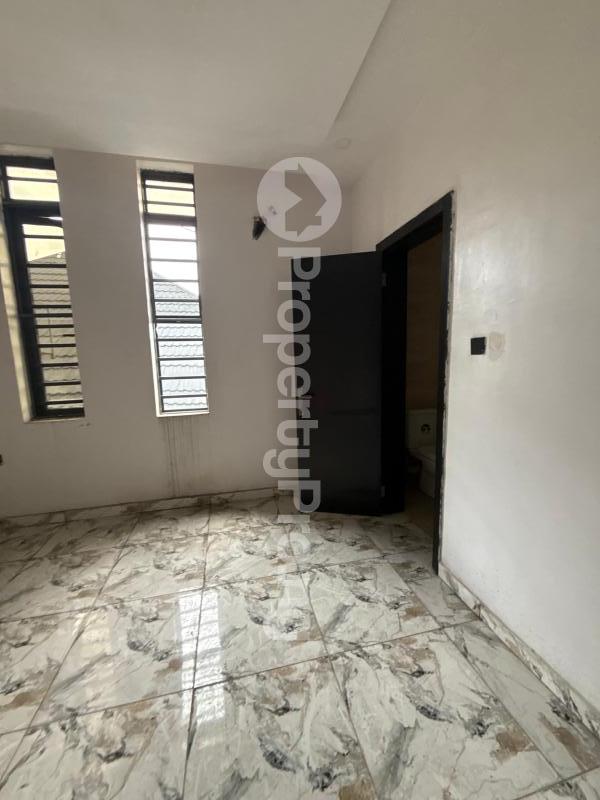 4 bedroom House for sale 4 Bedroom Terrace Duplex For Sale Osapa london Lekki Lagos