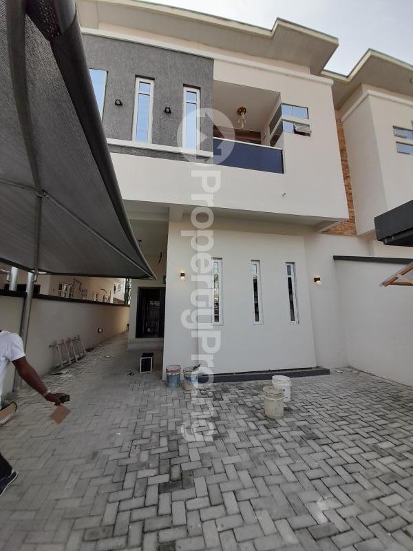 4 bedroom House for sale Ologolo Lekki Lagos