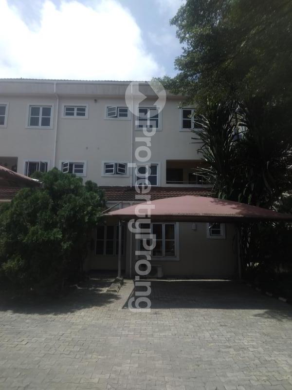 4 Bedroom House in ONIRU Victoria Island Lagos House for rent in