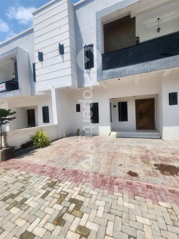 4 bedroom House for rent Off Lekki-Epe Expressway Ajah Lagos
