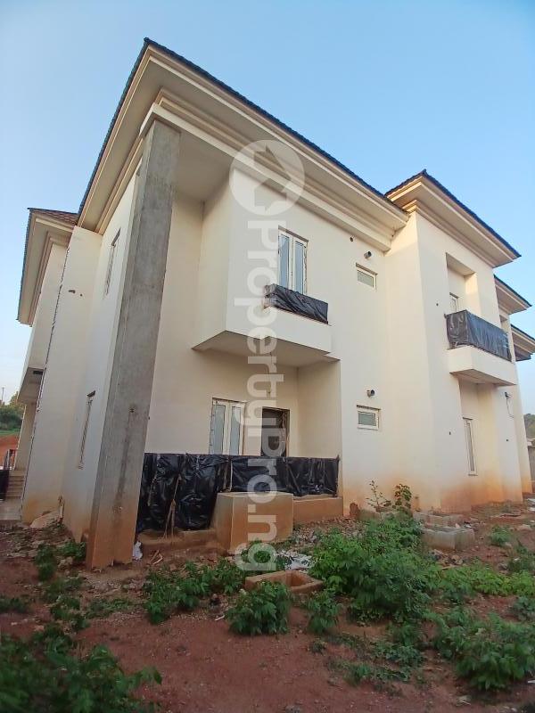 7 bedroom House for sale Diplomatic Zone Guzape Abuja