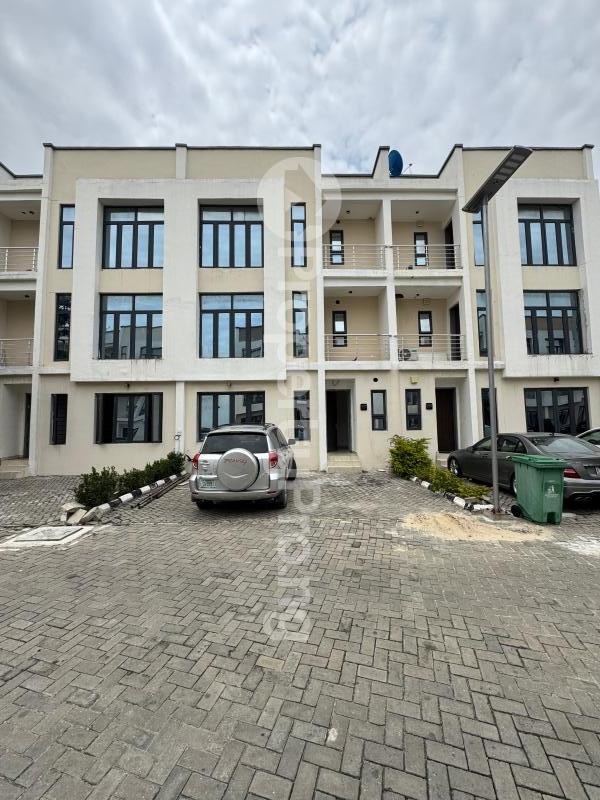 4 bedroom House for rent Ikate Lekki Lagos