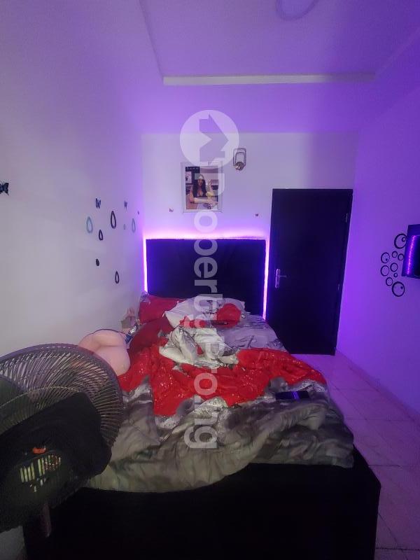 Flat / Apartment for rent Osapa london Lekki Lagos