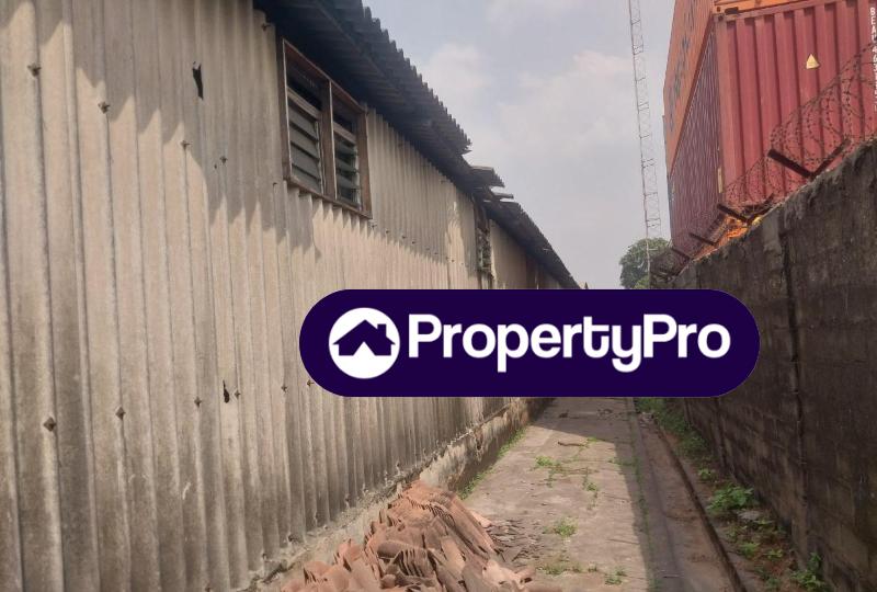 Commercial Property for sale Iganmu Industrial Area, Surulere, Lagos Surulere Lagos