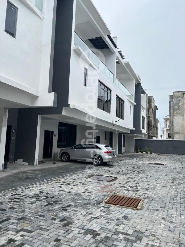 4 bedroom House for sale Ikate Lekki Lagos