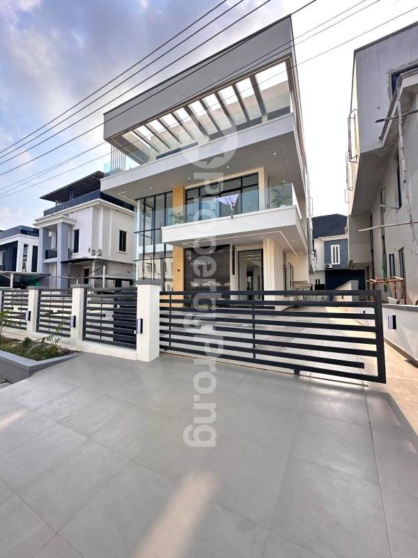 5 bedroom House for sale Megamond Estate, Lekki Ikota Lekki Lagos