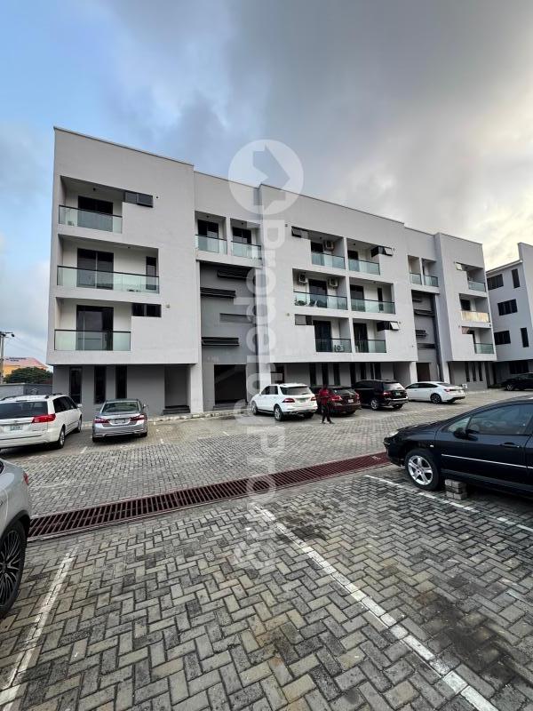 4 bedroom Flat / Apartment for rent Ologolo, Lekki Ologolo Lekki Lagos