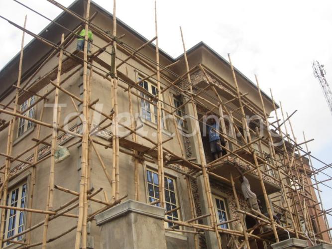 4 bedroom Flat / Apartment for rent Asani Street,beside Ilaje Petrol Station Yaba Yaba Lagos