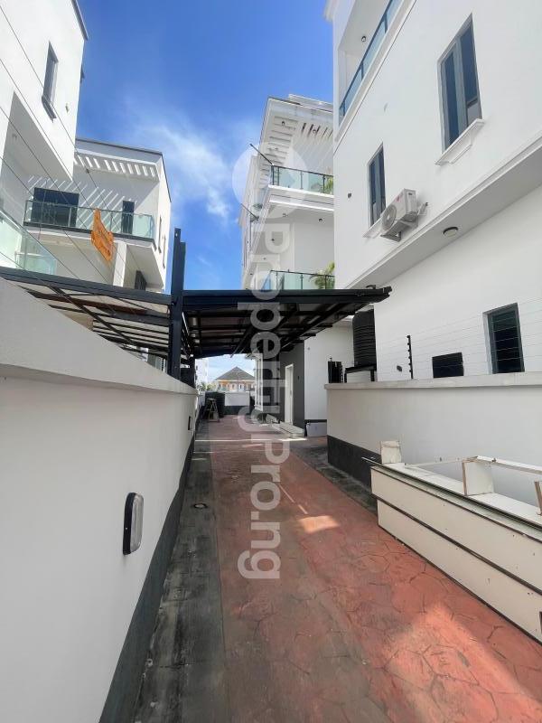 5 bedroom House for sale Nicon Town Lekki Lagos