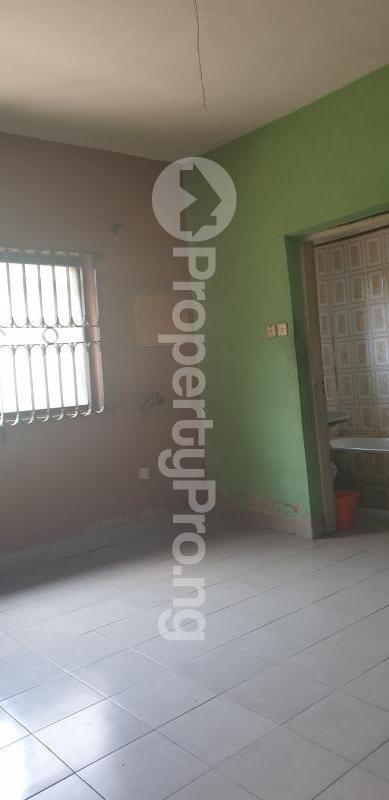 3 bedroom Flat / Apartment for rent Alagomeji, Yaba. Alagomeji Yaba Lagos