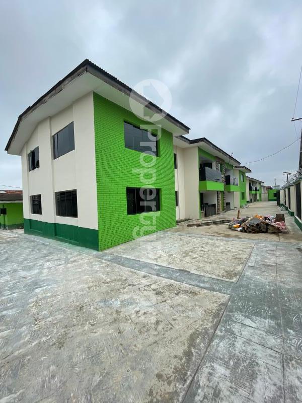 4 bedroom Commercial Property for rent Iwo Road Ibadan North -East Oyo