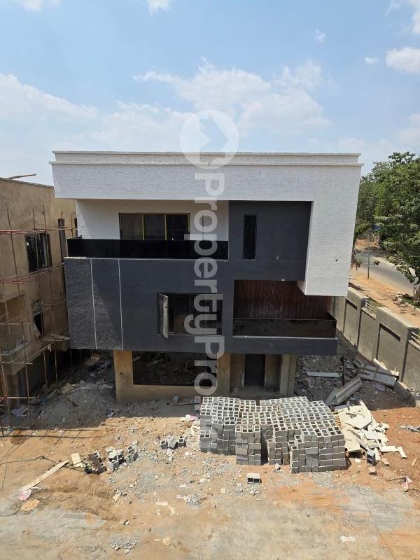 5 bedroom House for sale Utako Abuja