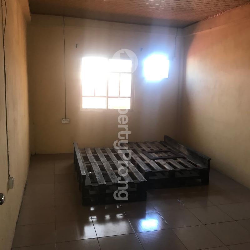 1 Bedroom Flat / Apartment in Alagomeji Yaba Lagos Flat / Apartment