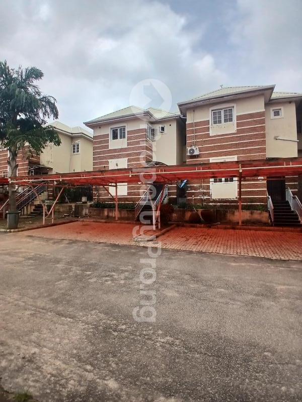 3 bedroom House for rent Apo By Gudu Junction, Close To Cedarcrest Hospital. Gude Apo Abuja